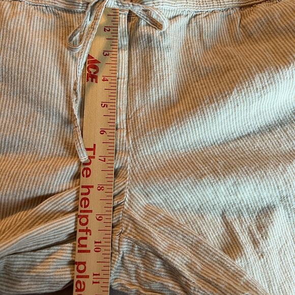 Preppy Classic Linen Cotton Beige Pinstriped Talbots Petite Heritage Pants 12P - Picture 9 of 11